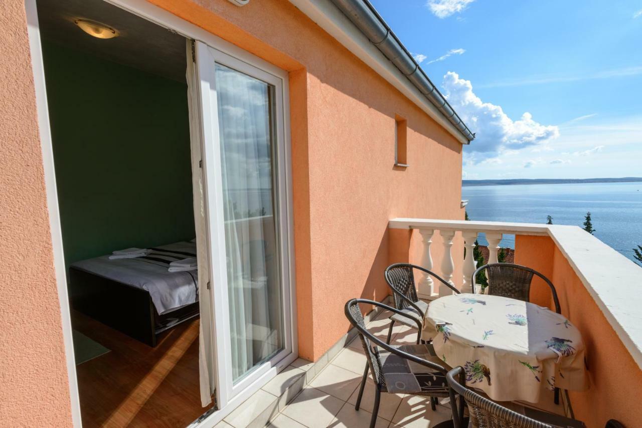 Apartments Maris Стариград-Пакленица Екстериор снимка