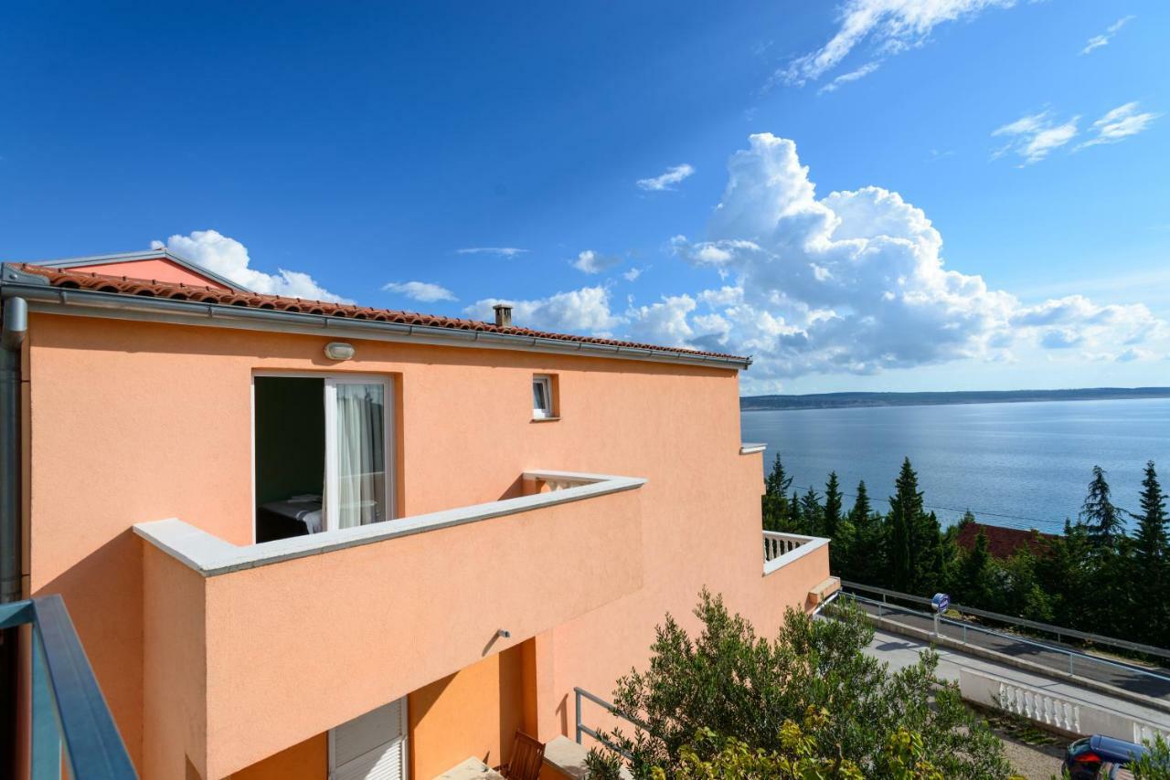 Apartments Maris Стариград-Пакленица Екстериор снимка